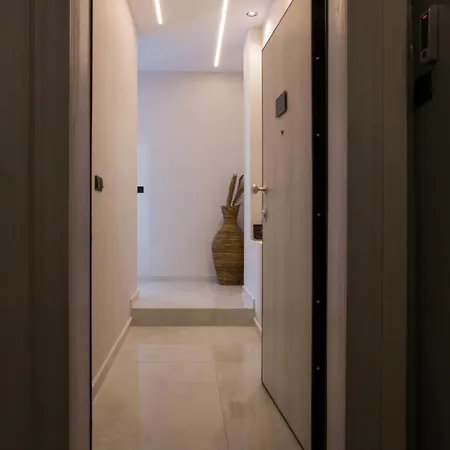 Aelia Luxury Living 1 *